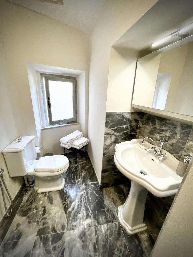 Luxury Apartment Angelio Barga Kültér fotó