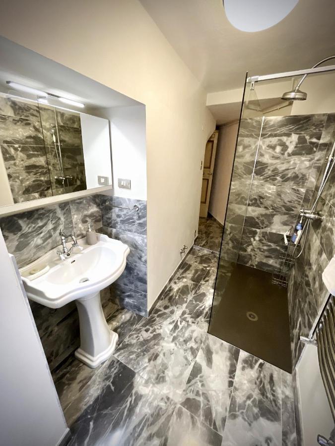 Luxury Apartment Angelio Barga Kültér fotó